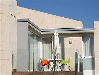Aparthotel L' Escala Resort